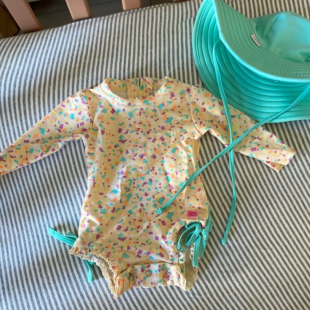 Ruffle Butts swimsuit and hat size 3-6 months
